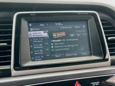 Used 2019 Hyundai Sonata SEL FWD image 14