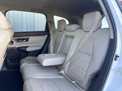 Used 2020 Honda CR-V Touring image 32
