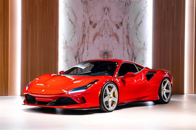 Used 2021 Ferrari F8 Tributo RWD image 1