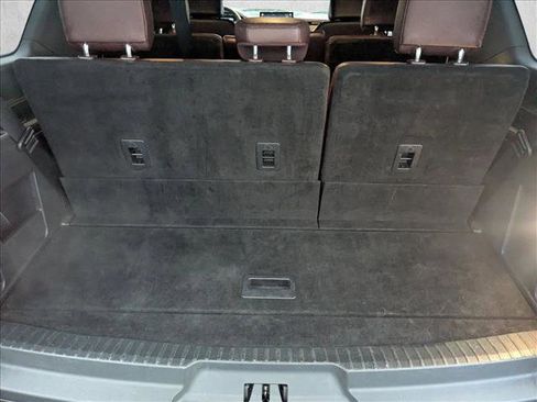 Used 2023 Ford Expedition Limited image 6