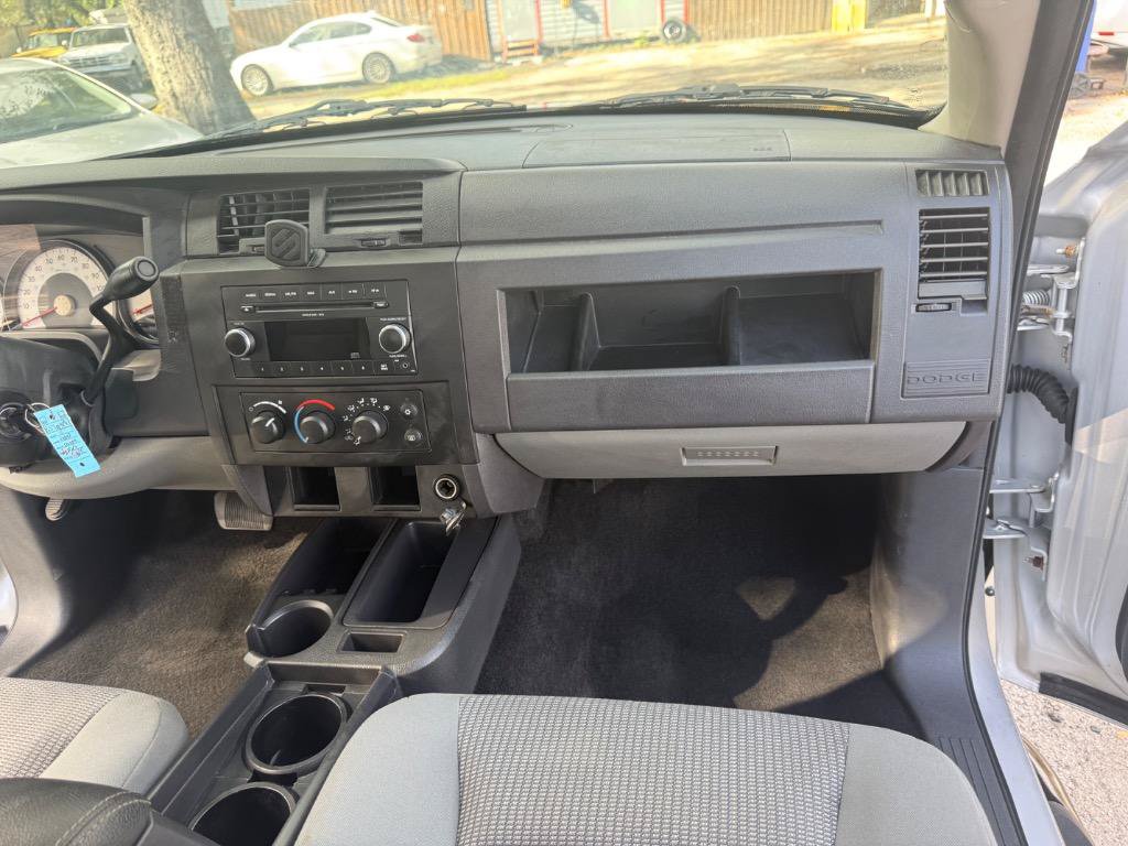 Used 2011 Dodge Dakota Big Horn w/ Convenience Group RWD image 28