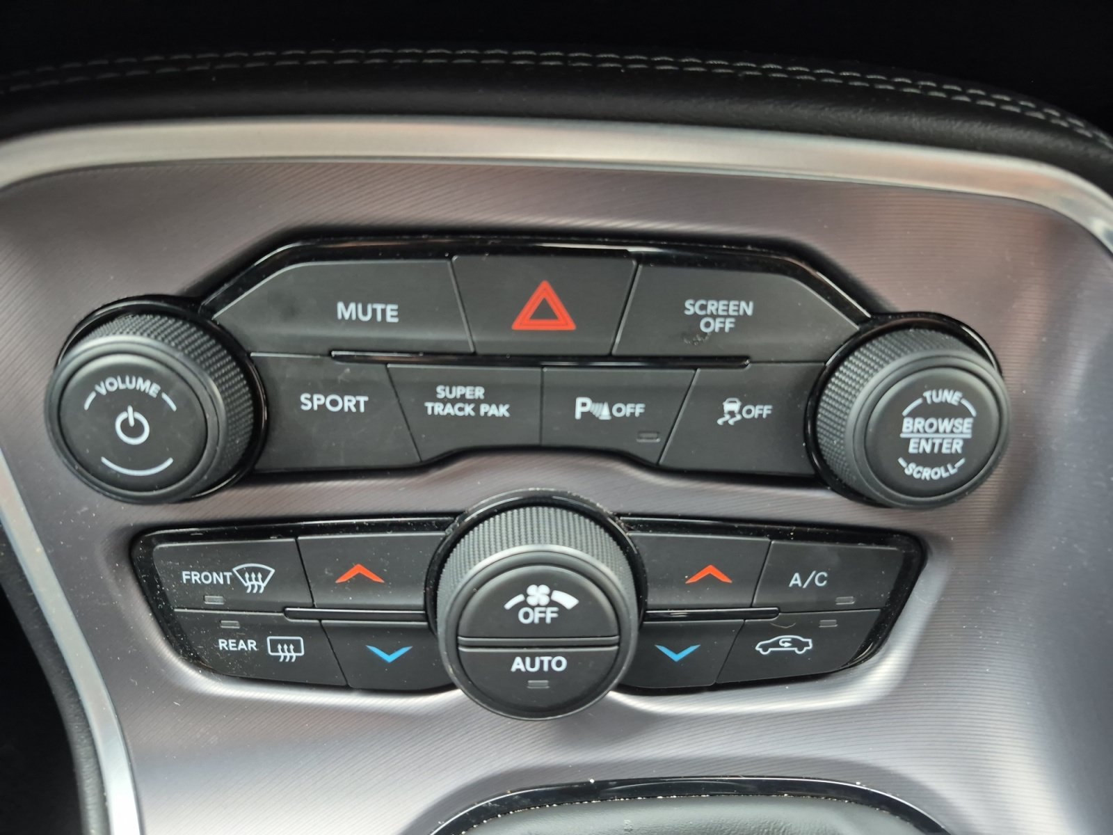 Used 2020 Dodge Challenger R/T w/ Plus Package RWD image 28