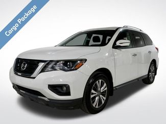 Used 2017 Nissan Pathfinder SV w/ Cargo Package 360° Tour