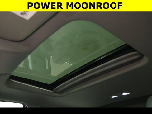 Used 2020 Chevrolet Silverado 1500 LTZ w/ LTZ Premium Package image 3