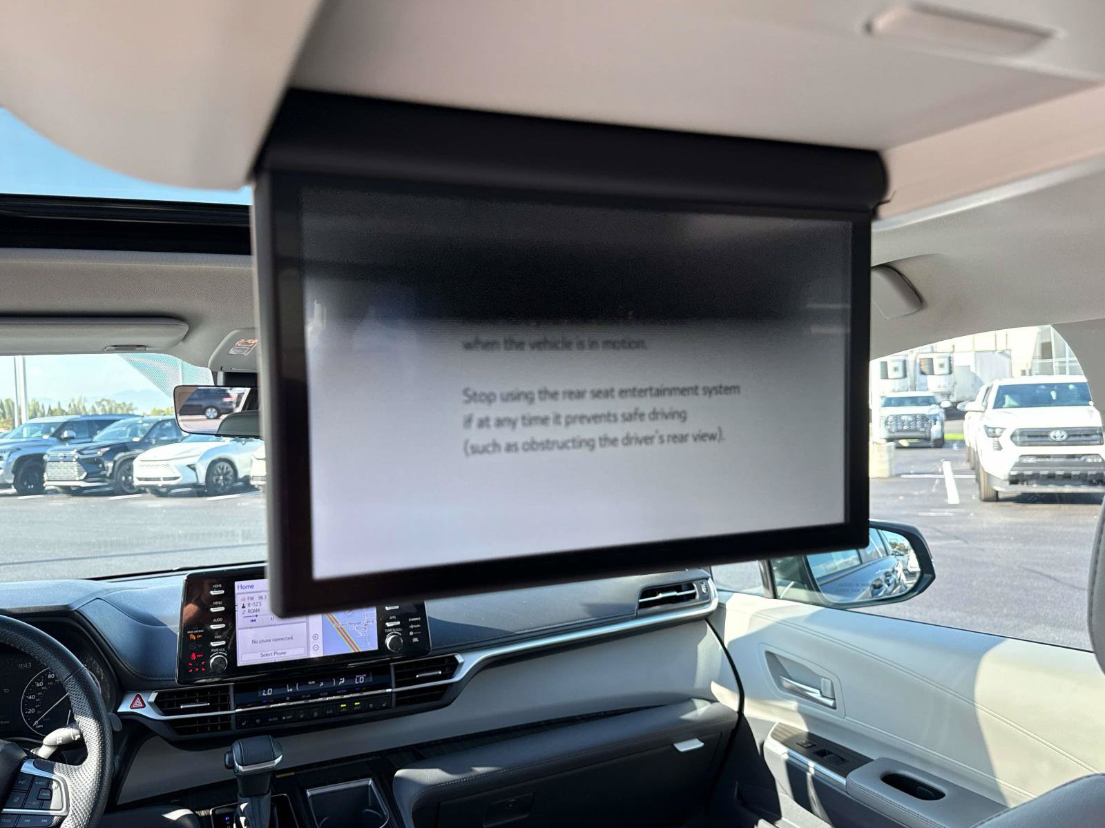 Used 2023 Toyota Sienna Limited FWD image 14