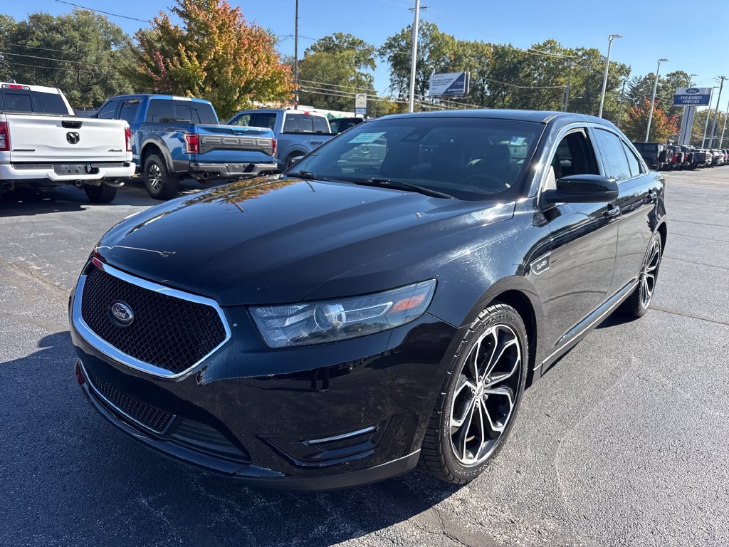 Used 2016 Ford Taurus SHO w/ Equipment Group 401A AWD/4WD image 2