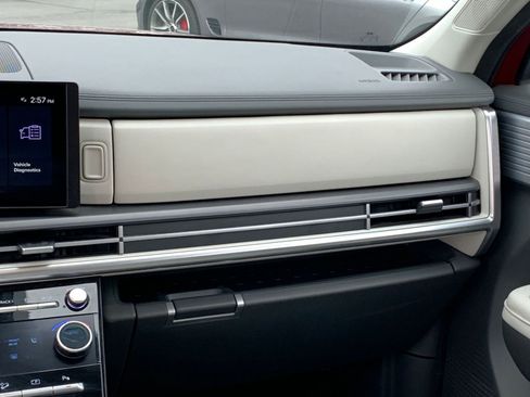 Used 2025 Hyundai Santa Fe SEL image 38