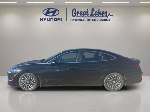 Certified 2021 Hyundai Sonata Limited image 2