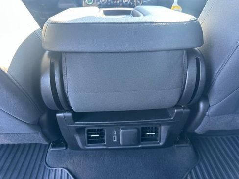 Used 2024 Chevrolet Silverado 1500 LT AWD/4WD image 22