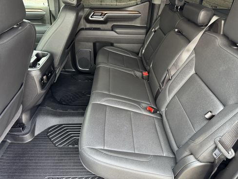 Certified 2025 Chevrolet Silverado 1500 LT Trail Boss w/ LT Trail Boss Premium Package AWD/4WD image 16