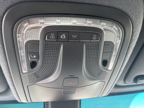 Used 2022 Mercedes-Benz Sprinter 3500 image 18