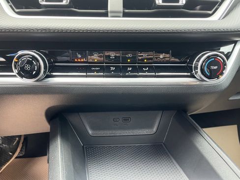 New 2026 Chevrolet Equinox LT image 17