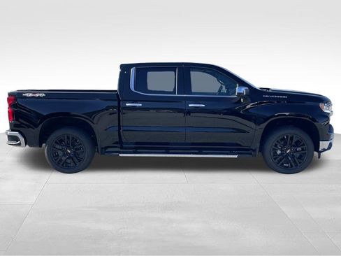 New 2026 Chevrolet Silverado 1500 LTZ w/ LTZ Premium Package AWD/4WD image 2