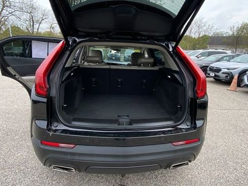 Used 2023 Cadillac XT4 Luxury AWD/4WD image 32
