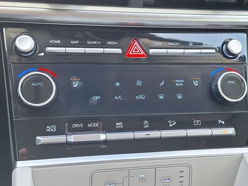 New 2025 Hyundai Santa Fe SEL AWD/4WD image 23