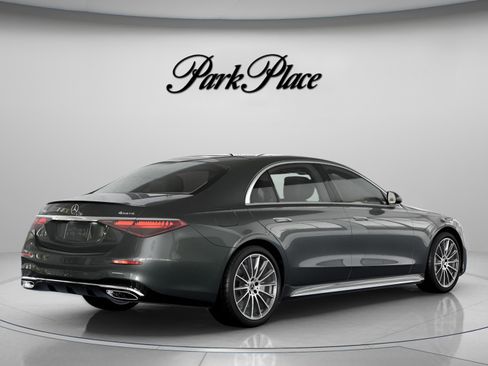 New 2026 Mercedes-Benz S 580 4MATIC Sedan image 21