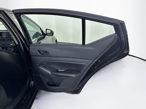 Used 2024 Nissan Altima 2.5 SV image 27