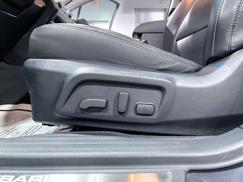 Used 2017 Subaru Legacy 2.5i Limited image 19