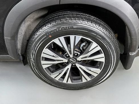 Certified 2023 Nissan Rogue SV w/ SV Premium B Package AWD/4WD image 34