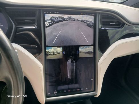 Used 2019 Tesla Model X 100D image 33