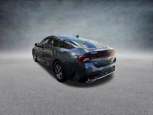 Used 2021 Kia K5 LXS FWD image 5