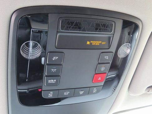 New 2026 Kia Carnival EX FWD image 13