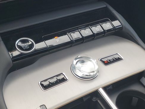 New 2026 Lincoln Navigator Reserve w/ Jet Appearance Package image 25