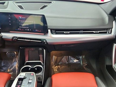 Used 2025 BMW X2 M35i image 37