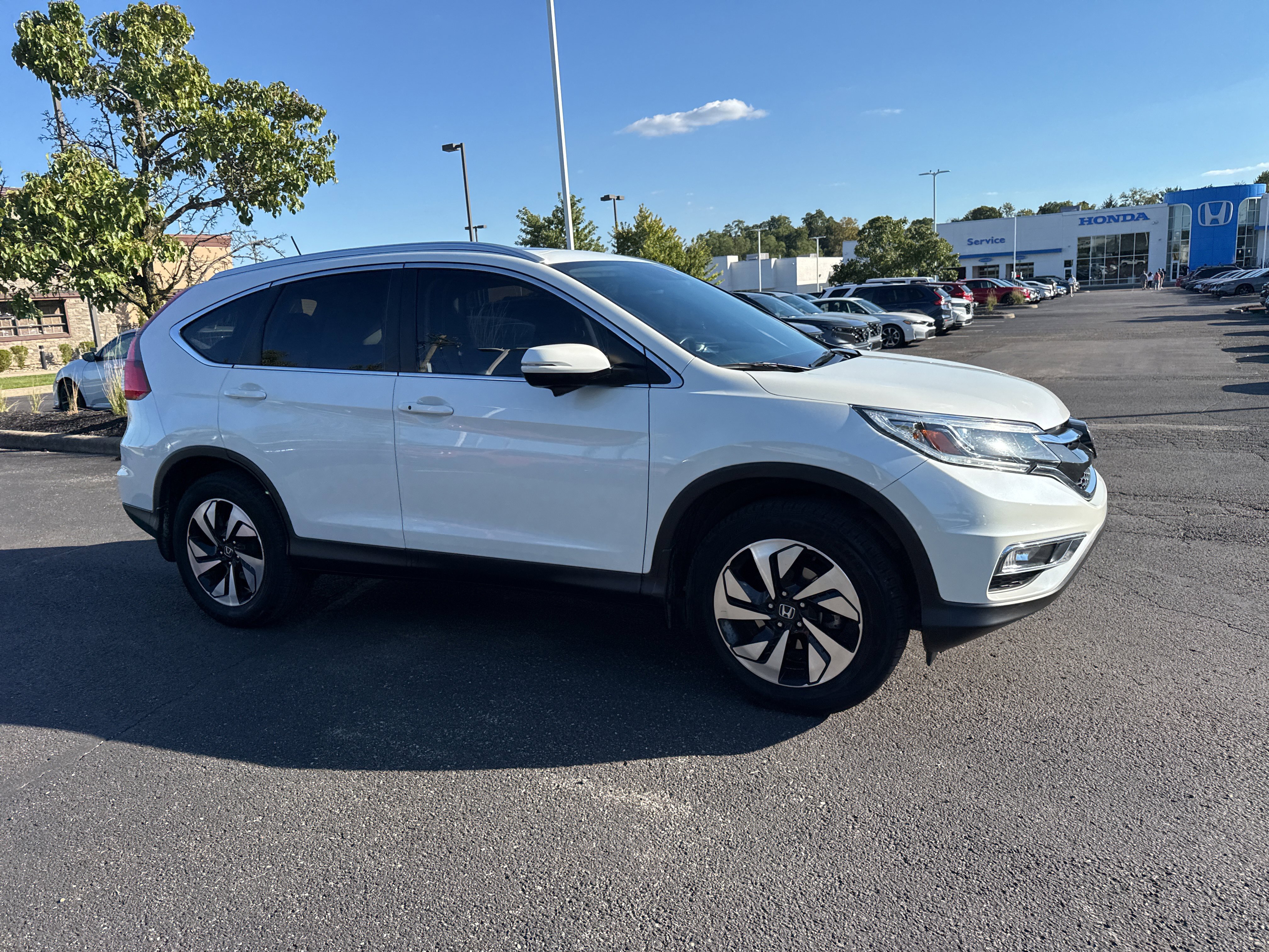 Used 2015 Honda CR-V Touring image 24