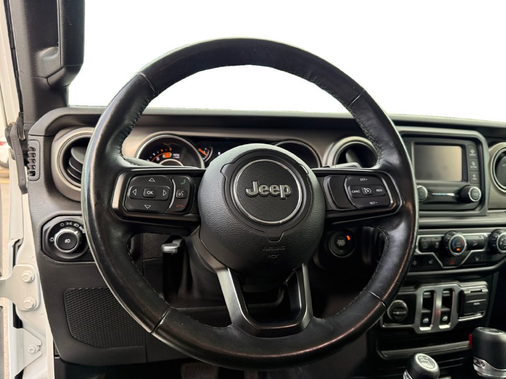 Used 2020 Jeep Wrangler Sport AWD/4WD image 12