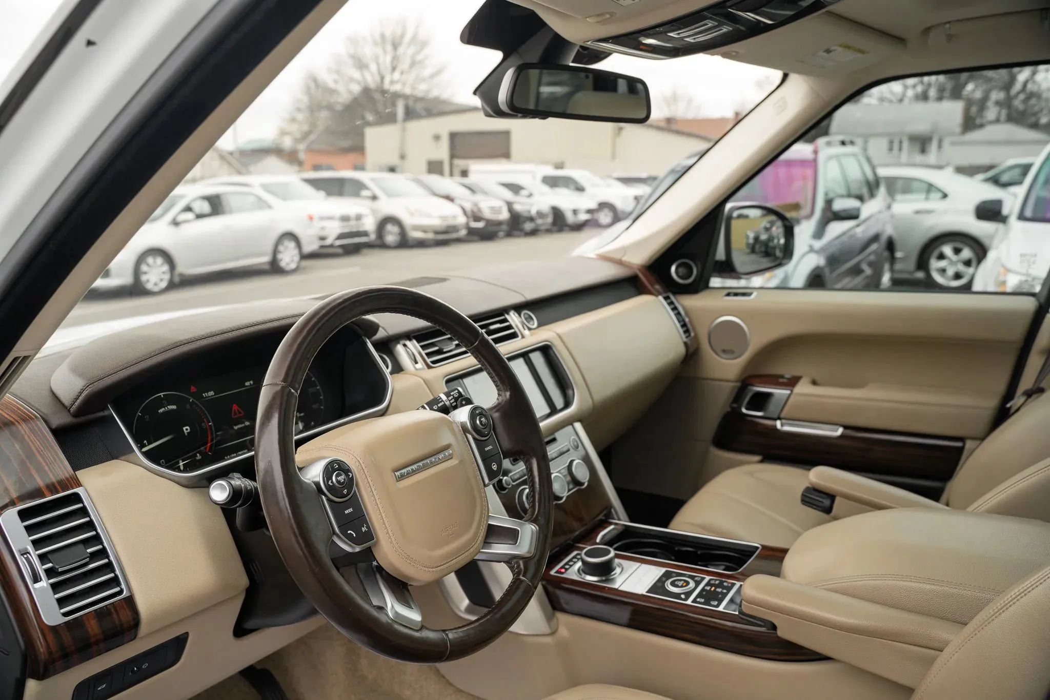 Used 2016 Land Rover Range Rover AWD/4WD image 6