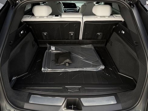 New 2026 Cadillac Lyriq Sport image 24