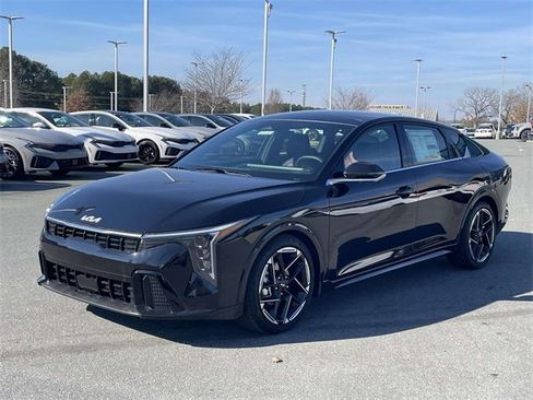 New 2025 Kia K4 GT-Line image 8