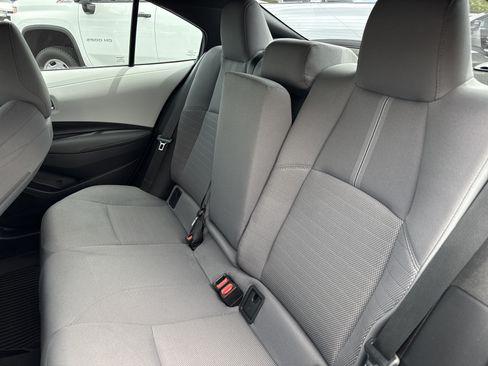 Used 2024 Toyota Corolla SE w/ SE Premium Package FWD image 30