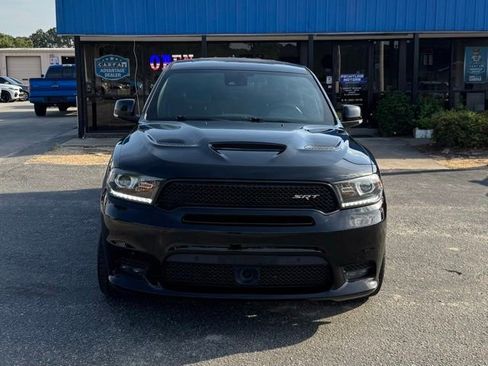 Used 2019 Dodge Durango SRT w/ Technology Group AWD/4WD image 3