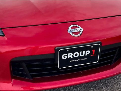 Used 2019 Nissan 370Z Touring Sport image 26