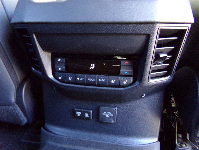 Used 2024 Toyota Sequoia Platinum w/ TRD Off-Road Package AWD/4WD image 34