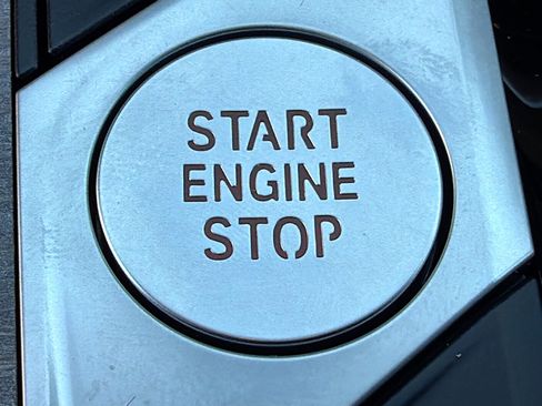 New 2026 BMW 330i Sedan image 36