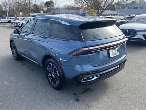 New 2026 Lincoln Nautilus Premier AWD/4WD image 28