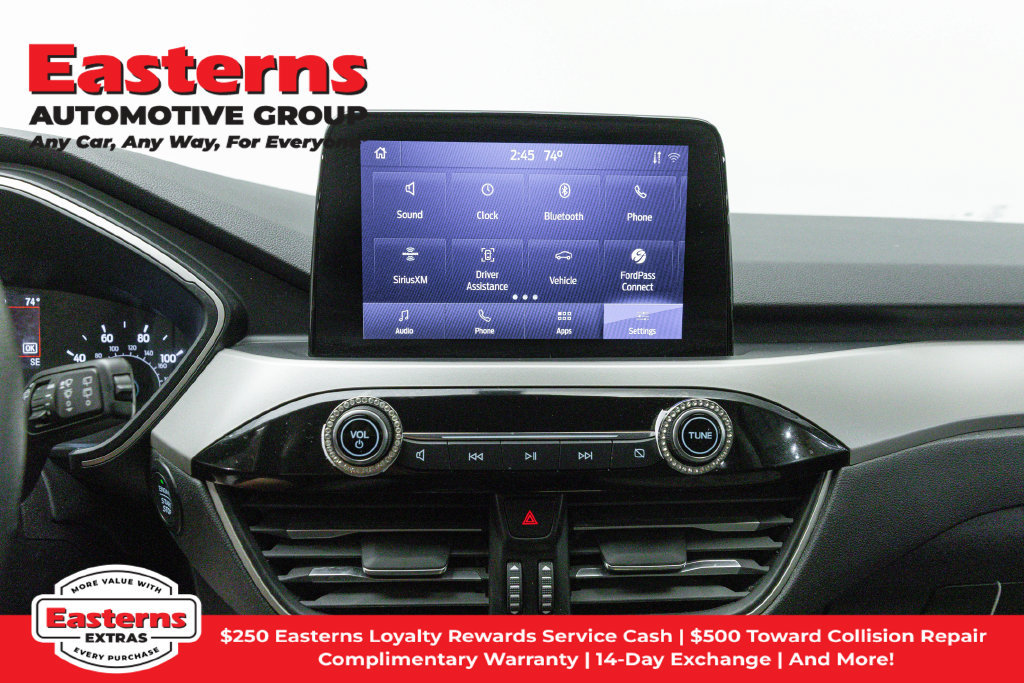 Used 2022 Ford Escape SE FWD image 12
