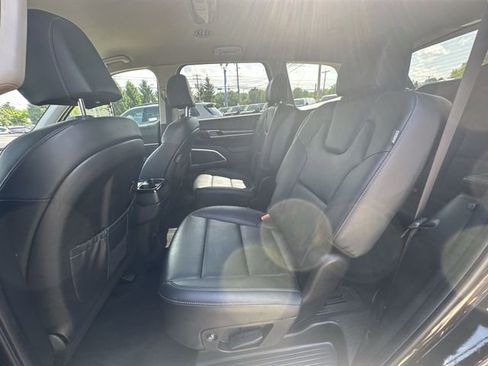 Used 2023 Kia Telluride S AWD/4WD image 28