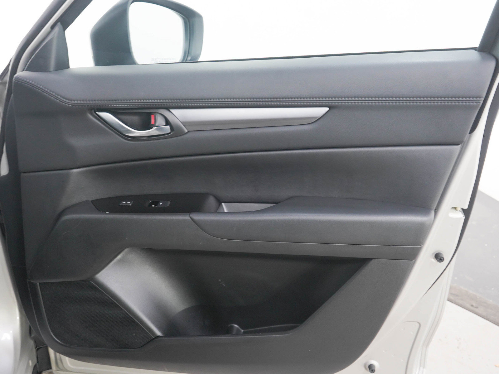Used 2025 MAZDA CX-5 AWD 2.5 S w/ Select Package image 11