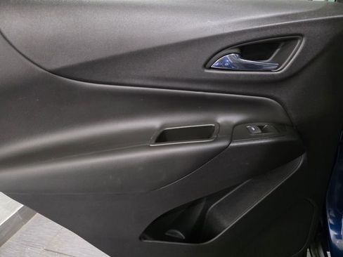 Used 2022 Chevrolet Equinox LT FWD image 11