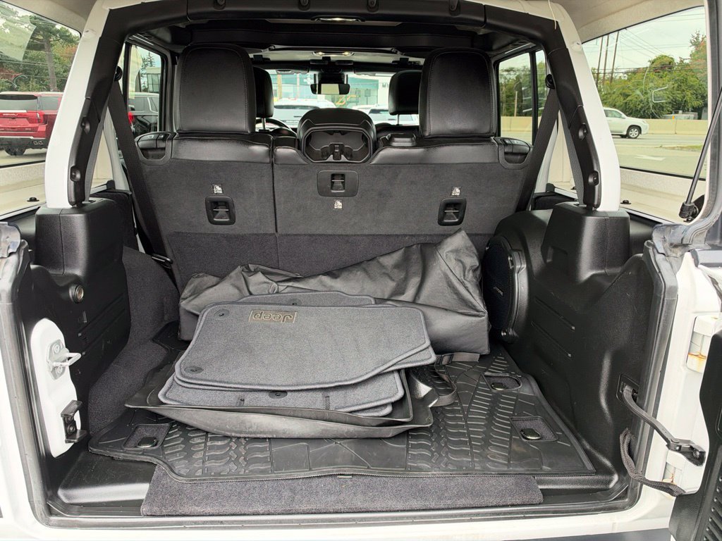 Used 2021 Jeep Wrangler Unlimited Rubicon AWD/4WD image 5