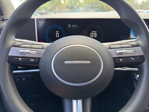 Used 2025 Hyundai Tucson SEL image 13