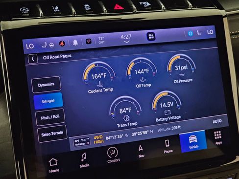 Used 2023 Jeep Grand Cherokee Limited image 24