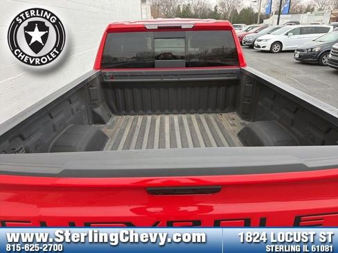Used 2022 Chevrolet Silverado 1500 LT w/ Z71 Off-Road Package image 23