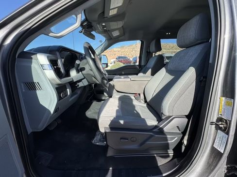 Used 2024 Ford F250 XLT image 9
