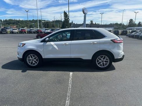 Certified 2024 Ford Edge SEL AWD/4WD image 5