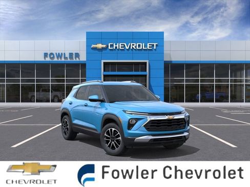 New 2026 Chevrolet TrailBlazer LT w/ LT Cold Weather Package AWD/4WD image 1